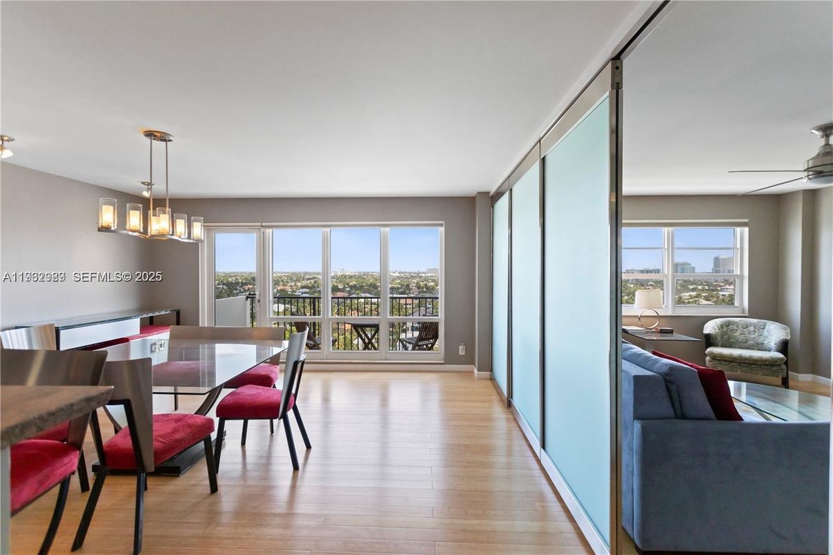 Chandelier, Dining room, Interior, Pendant Lights, Wood Texture Flooring