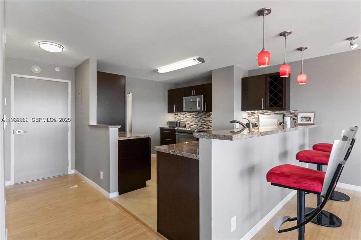 Interior, Kitchen, Pendant Lights, Wood Texture Flooring