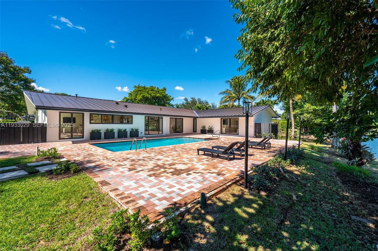 Backyard, Exterior, Pool