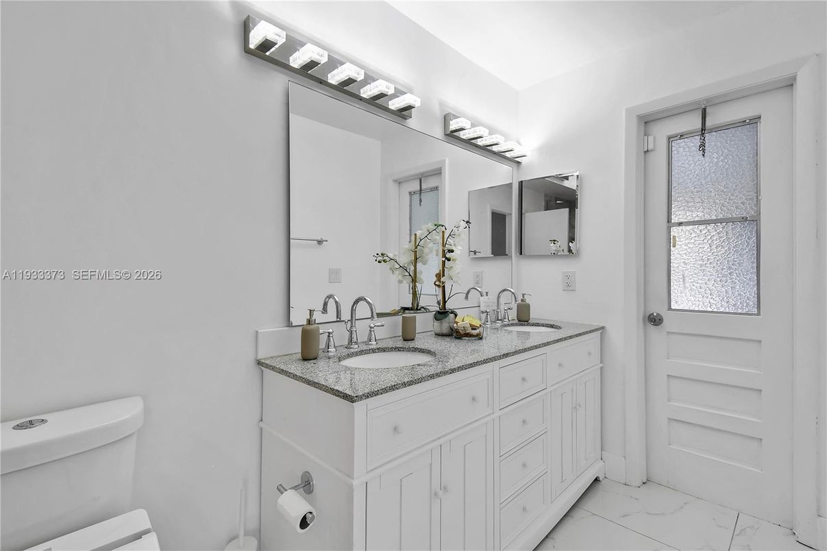 Bathroom, Dual Sink Vanities, Interior, Marble