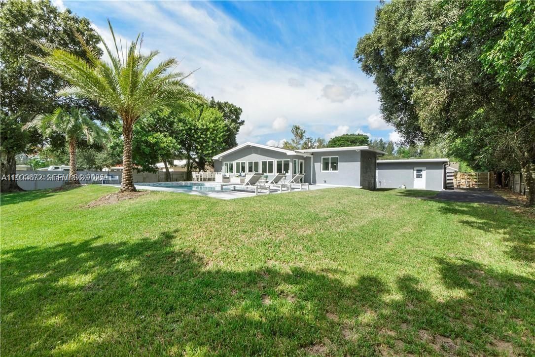 Backyard, Exterior, Pool