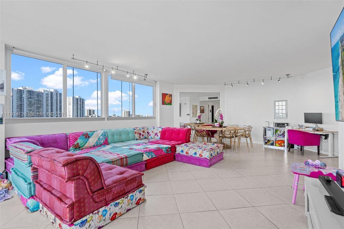 Dining room, Interior, Living room