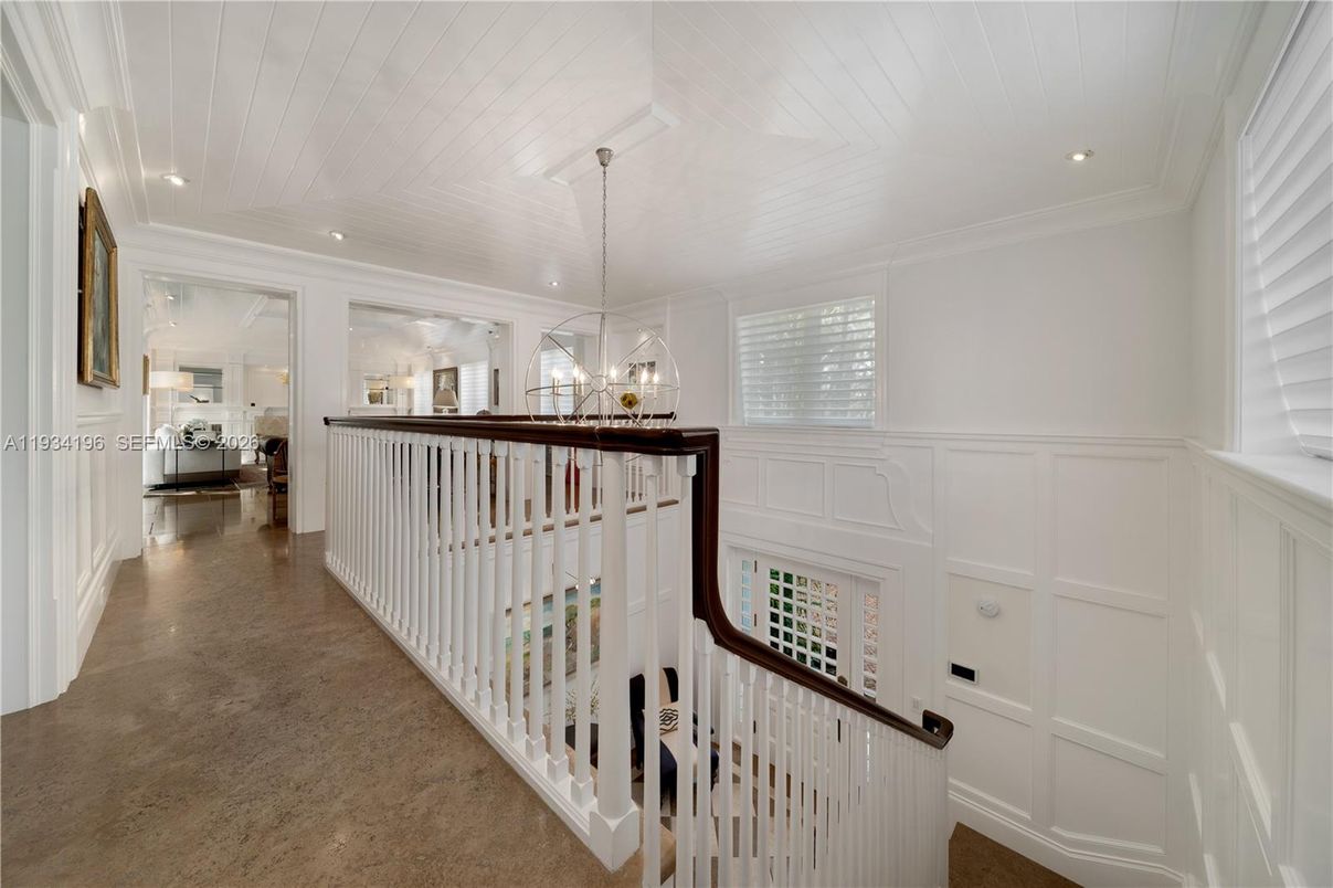 Chandelier, Interior, Recessed Lighting