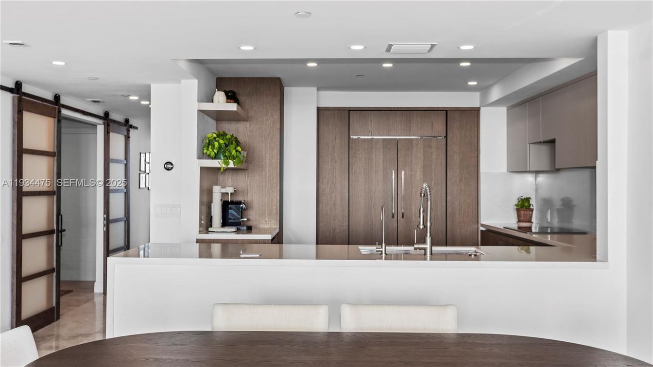 Interior, Recessed Lighting