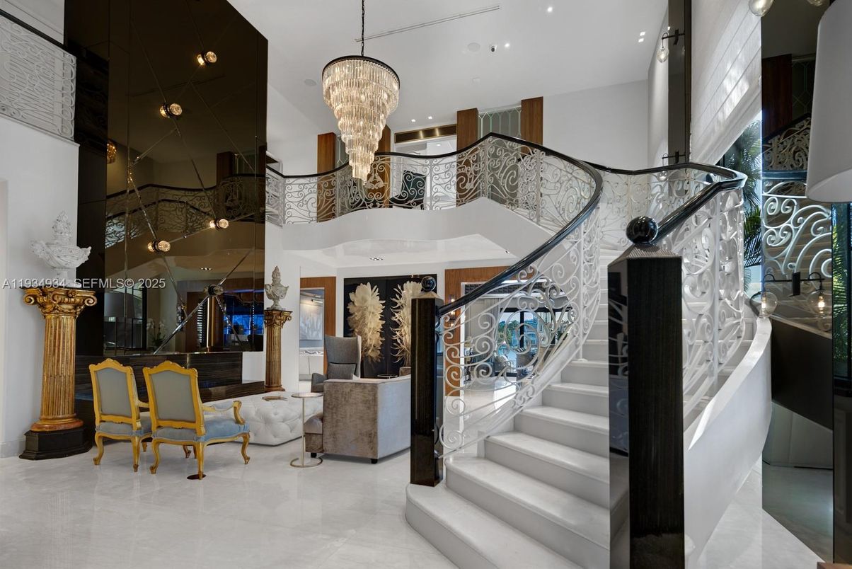 Chandelier, Interior, Recessed Lighting