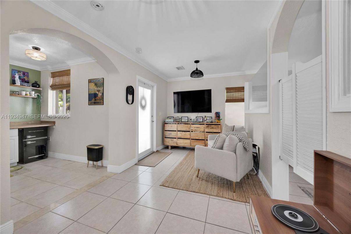 Interior, Living room