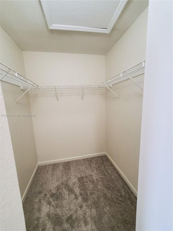 Interior, Walk-in Closets