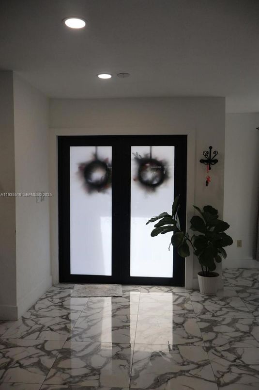 Interior, Marble, Recessed Lighting