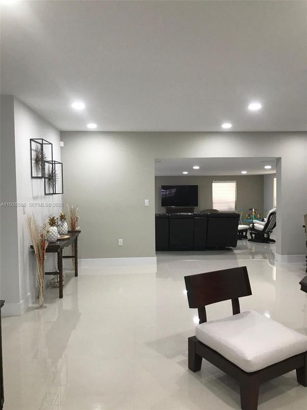 Interior, Living room, Recessed Lighting
