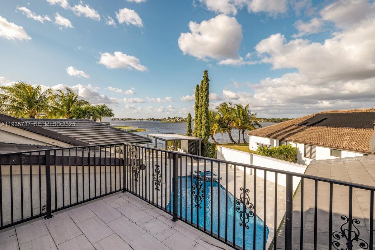 Water, Exterior, Pool, Other