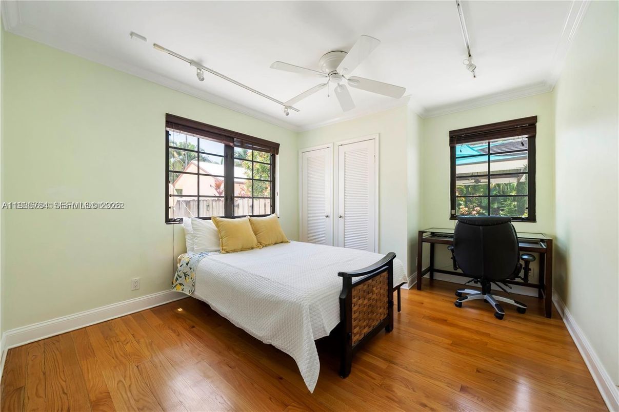 Bedroom, Home Office, Interior, Wood Texture Flooring