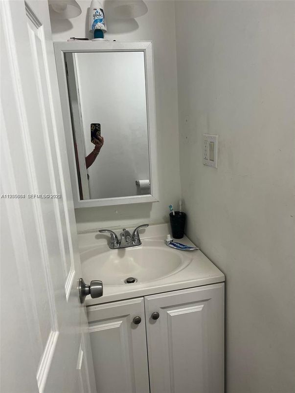 Bathroom, Interior, Washer