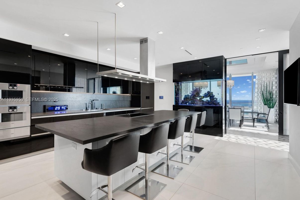 Interior, Kitchen, Pendant Lights, Recessed Lighting, Stainless Steel Appliances, Water