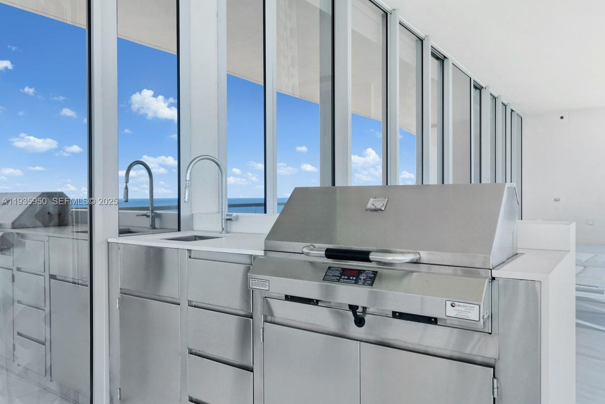 Interior, Kitchen, Water