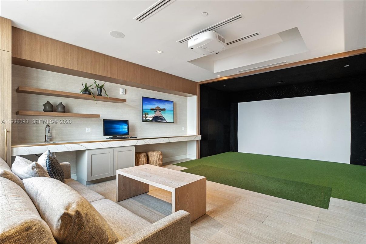 Interior, Projection Screen, Recessed Lighting, Wood Texture Flooring