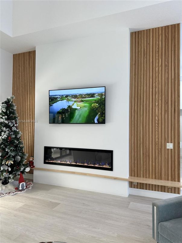Fireplace, Interior, Wood Texture Flooring