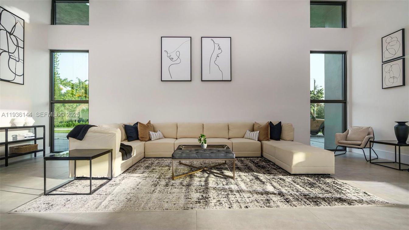 Interior, Living room