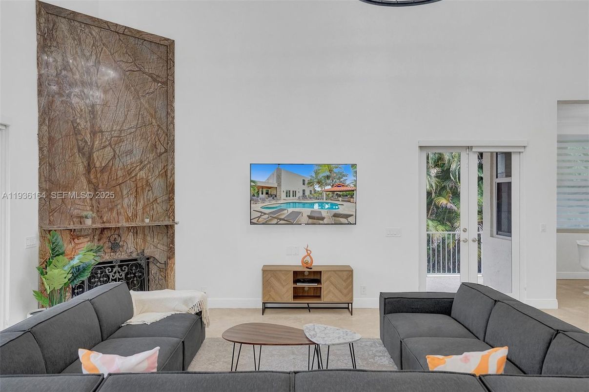 Fireplace, Interior, Living room