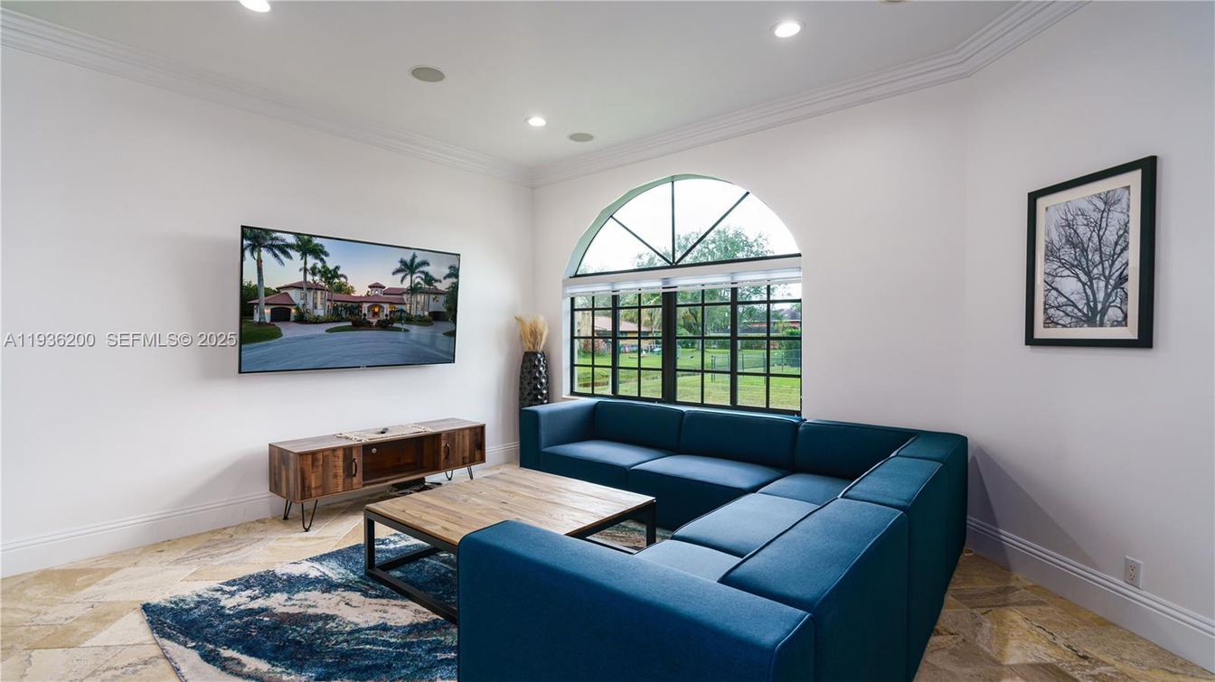 Interior, Living room, Recessed Lighting