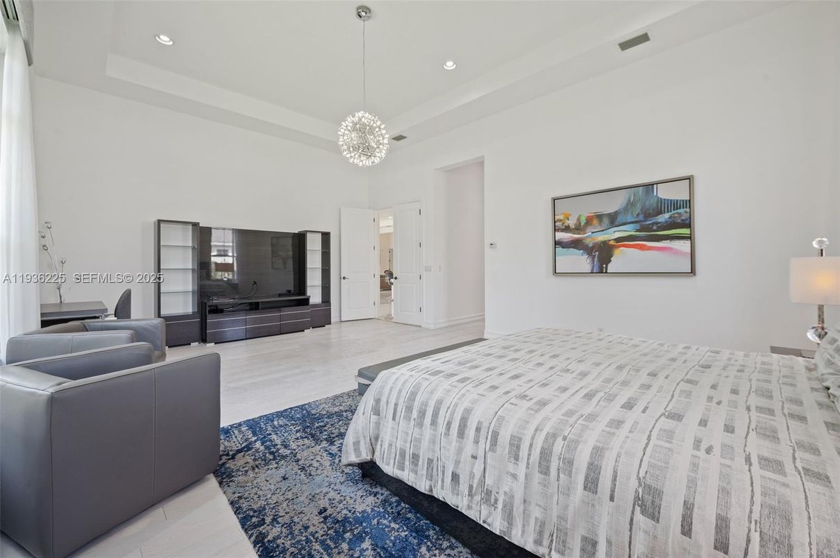 Bedroom, Interior, Pendant Lights, Recessed Lighting, Wood Texture Flooring