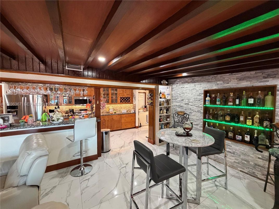 Interior, Marble, Recessed Lighting, Stone Walls