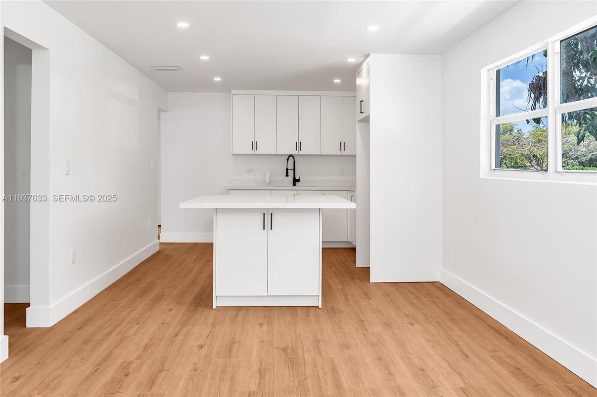 Interior, Kitchen, Recessed Lighting, Wood Texture Flooring