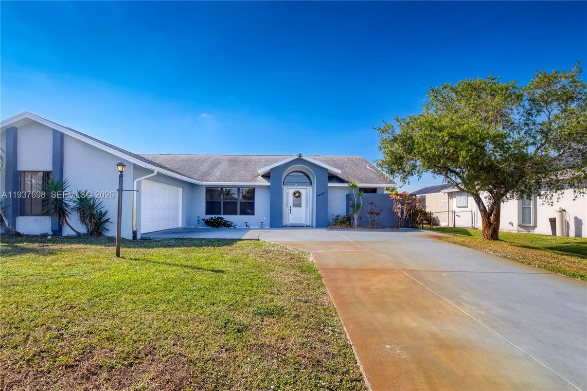 Attached, Backyard, Exterior, Facade, Ranch