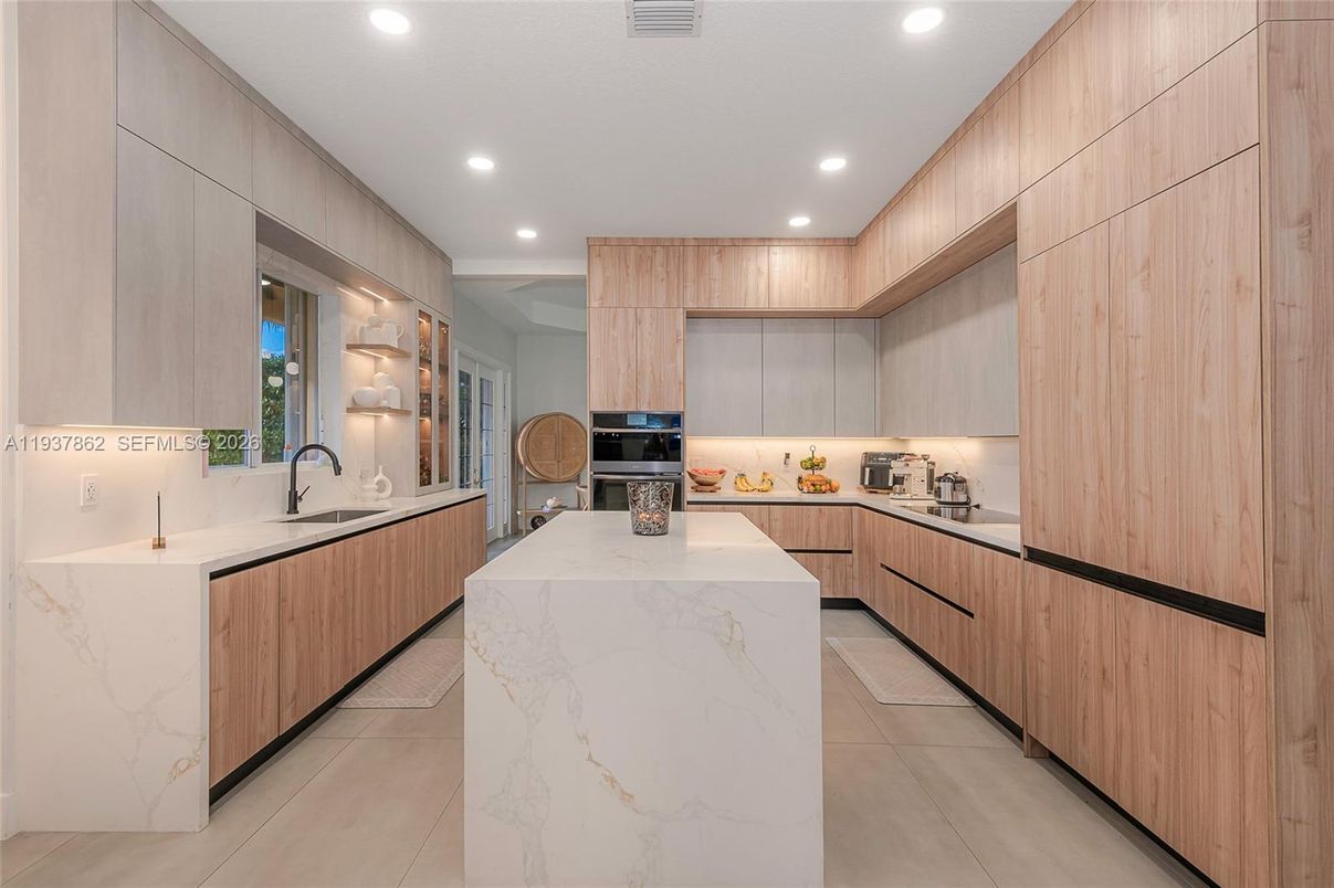 Interior, Kitchen, Recessed Lighting