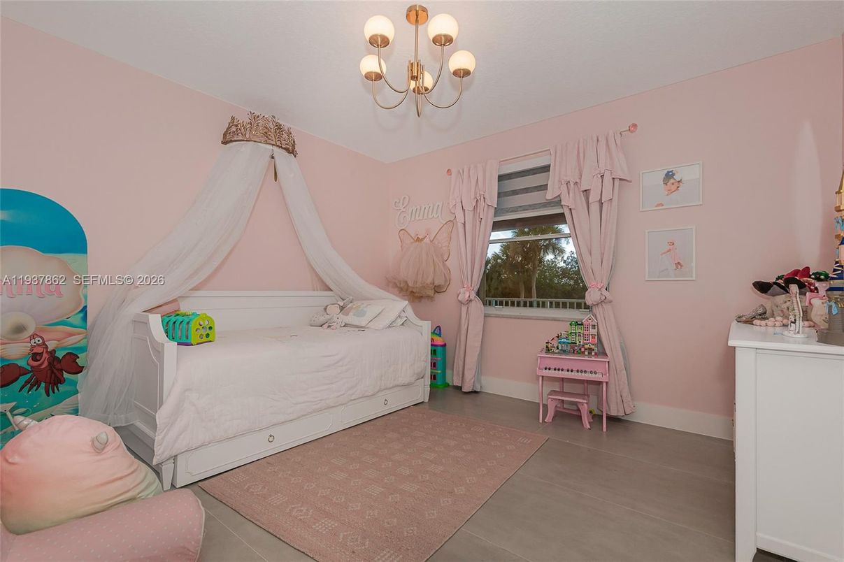 Bedroom, Chandelier, Interior