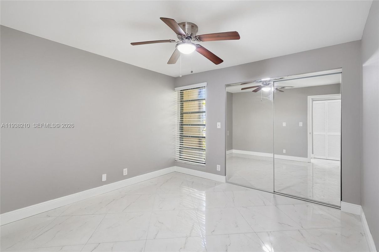Empty room, Interior, Marble