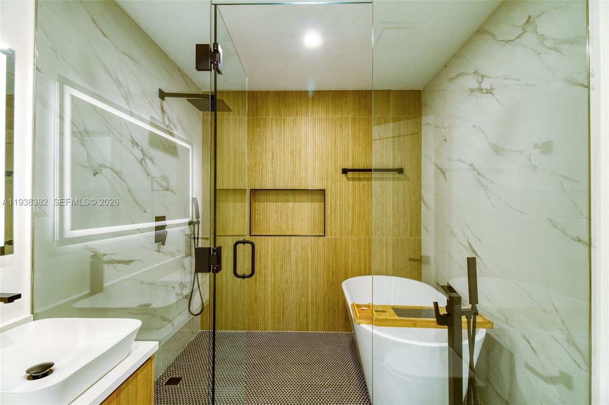Bathroom, Free Standing Baths, Glass Shower, Interior, Marble Walls, Recessed Lighting