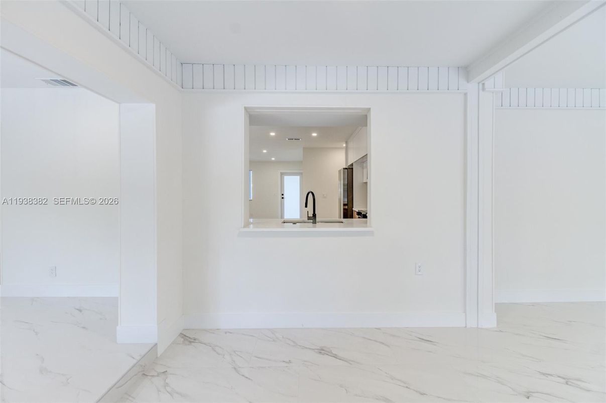 Interior, Kitchen, Marble, Recessed Lighting