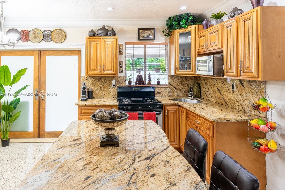 Interior, Kitchen, Recessed Lighting