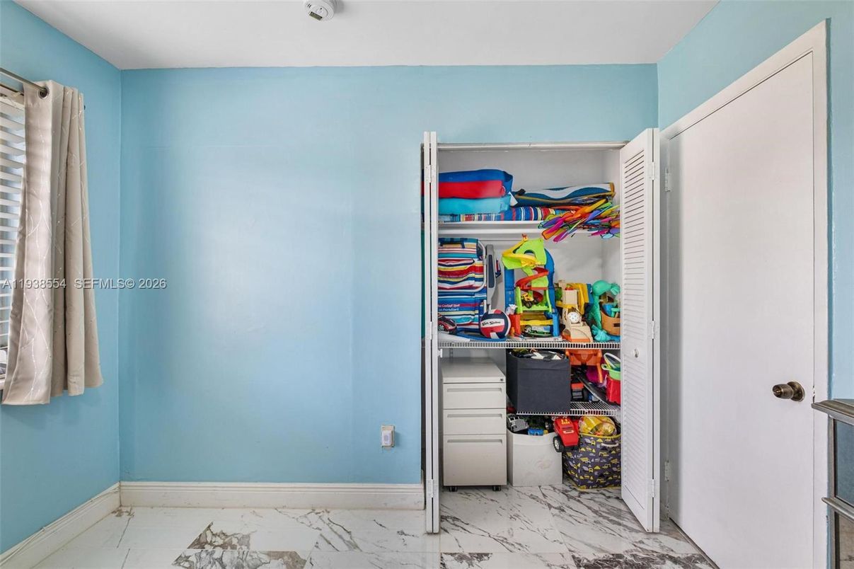 Empty room, Interior, Marble
