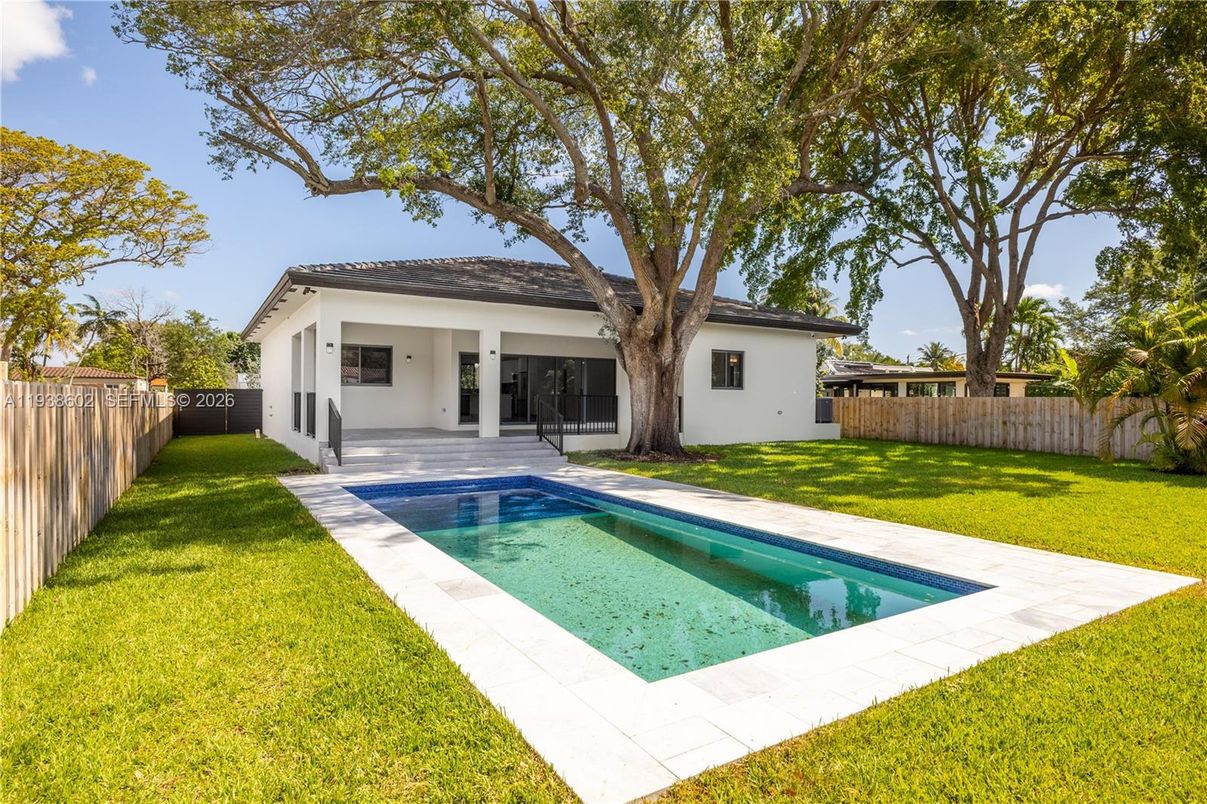 Backyard, Exterior, Pool