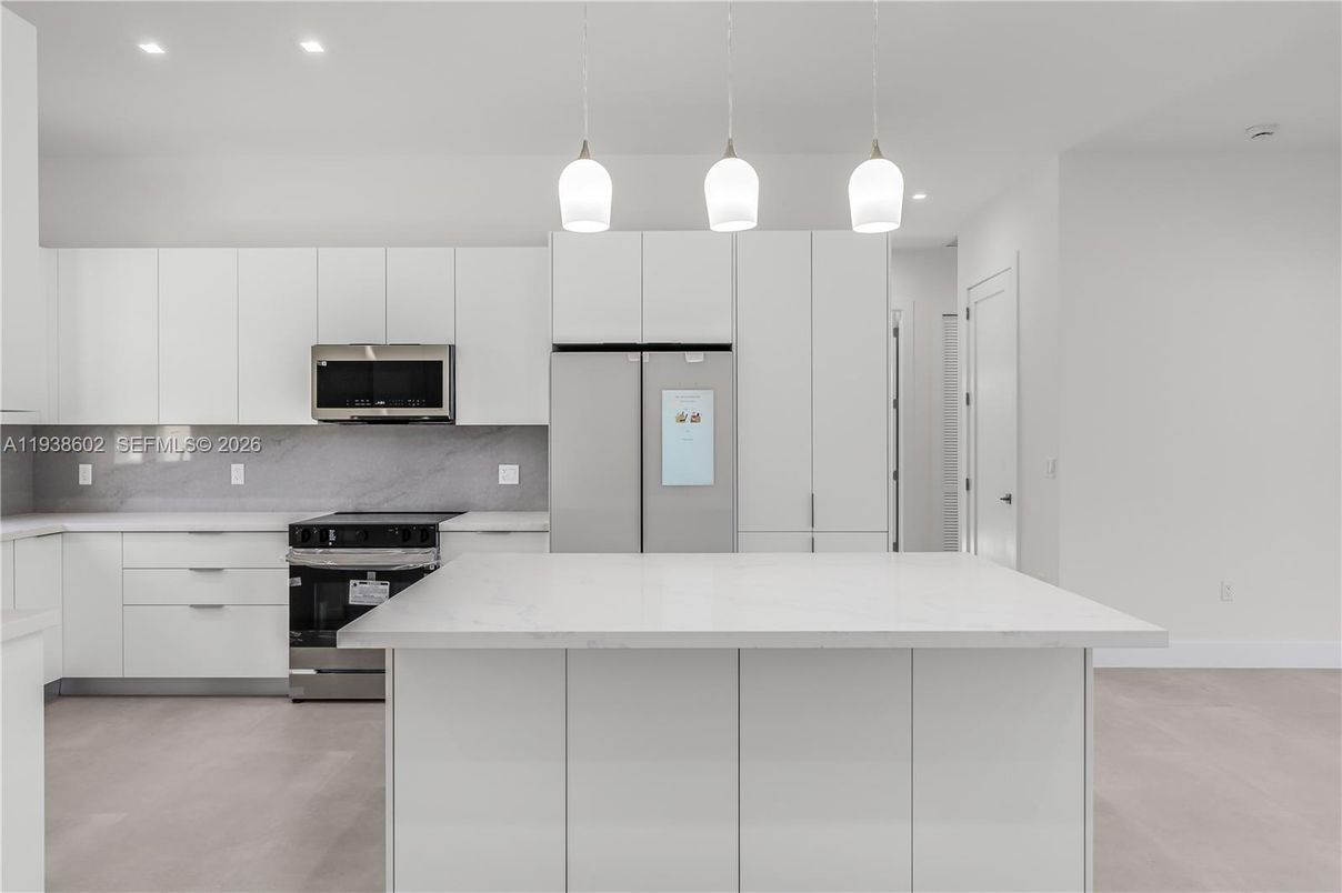 Interior, Kitchen, Pendant Lights, Recessed Lighting, Stainless Steel Appliances