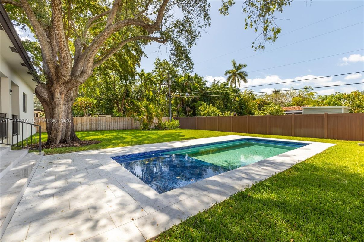 Backyard, Exterior, Pool