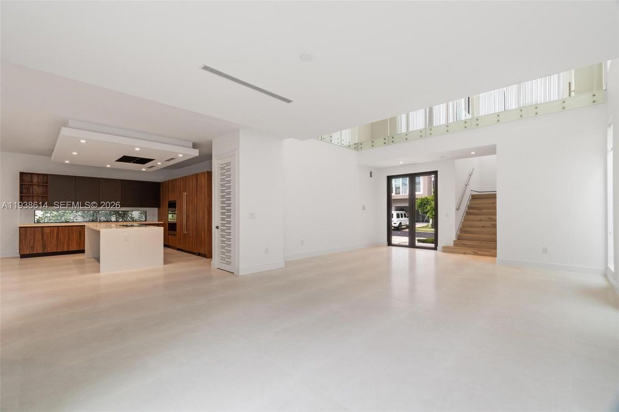 Empty room, Interior, Kitchen, Recessed Lighting