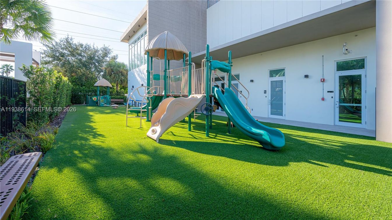 Backyard, Exterior, Playground