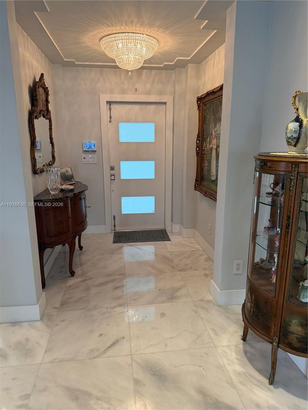 Chandelier, Interior, Marble