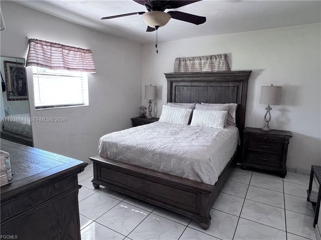 Bedroom, Interior, Marble