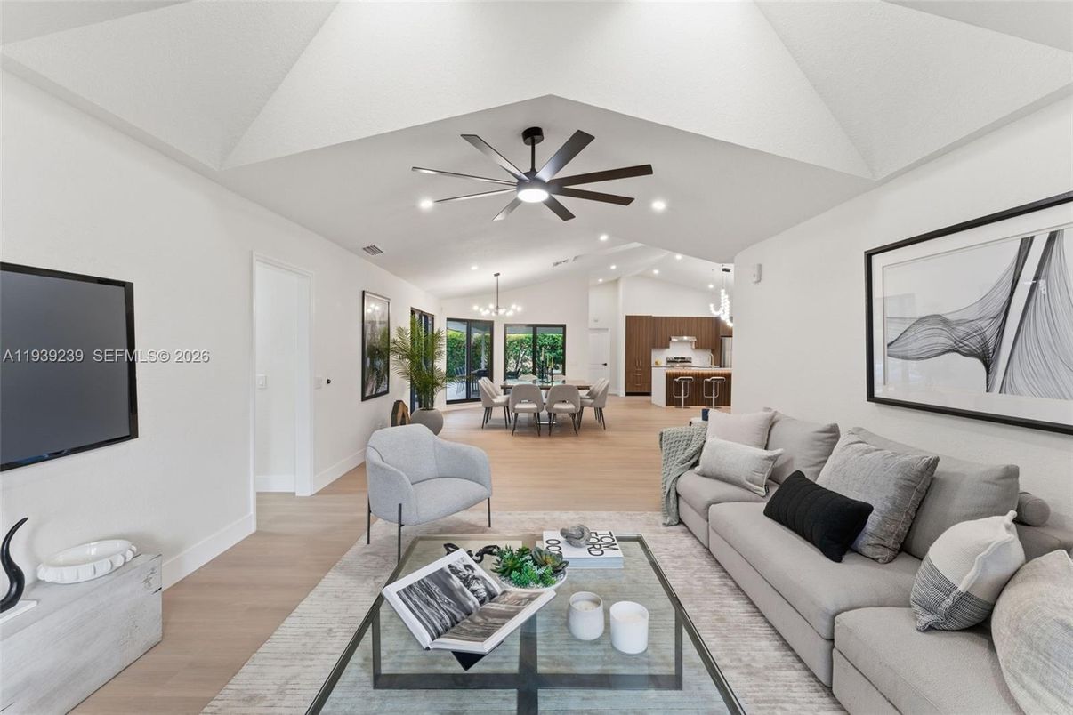 Dining room, Interior, Kitchen, Living room, Pendant Lights, Recessed Lighting, Wood Texture Flooring