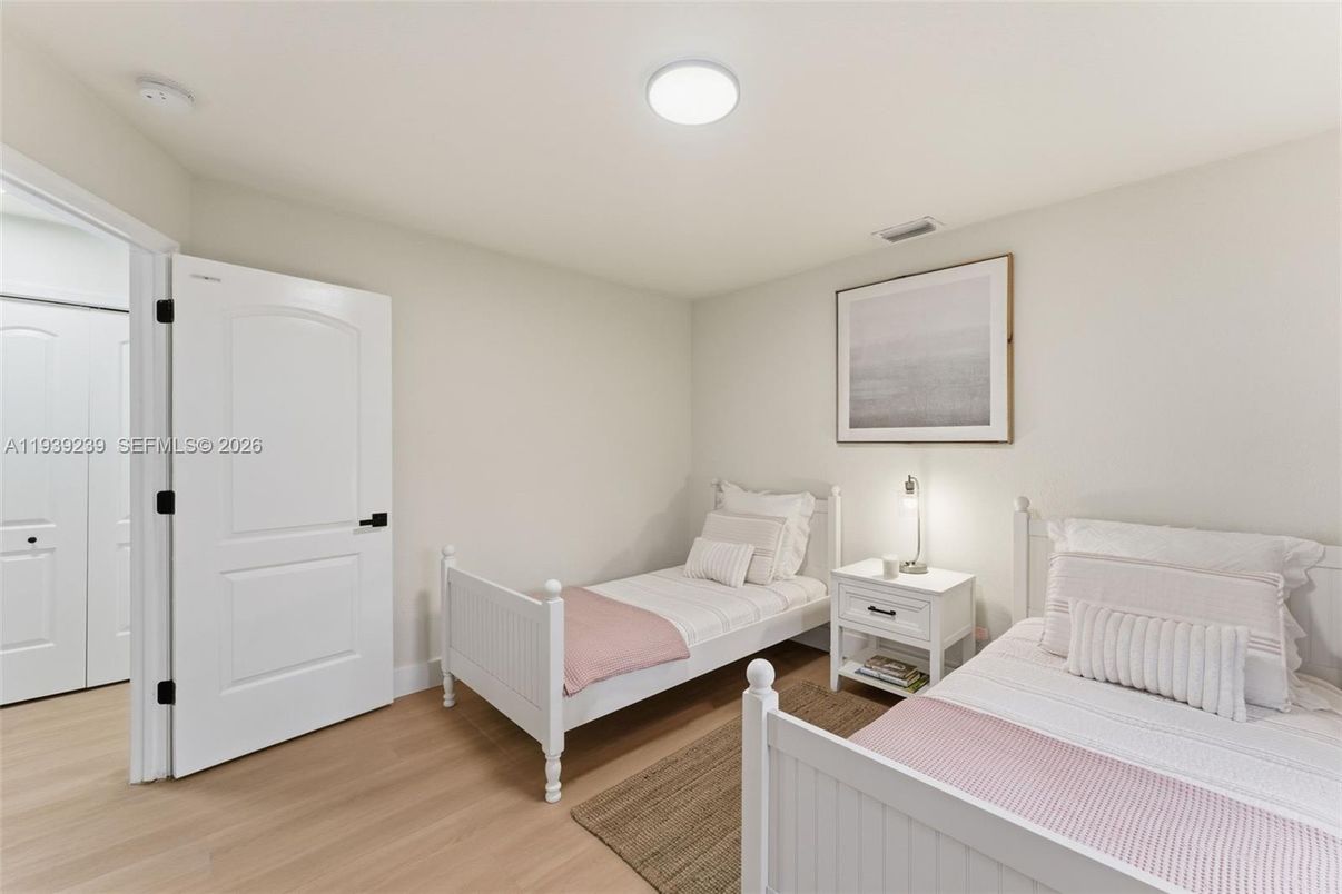 Bedroom, Interior, Wood Texture Flooring