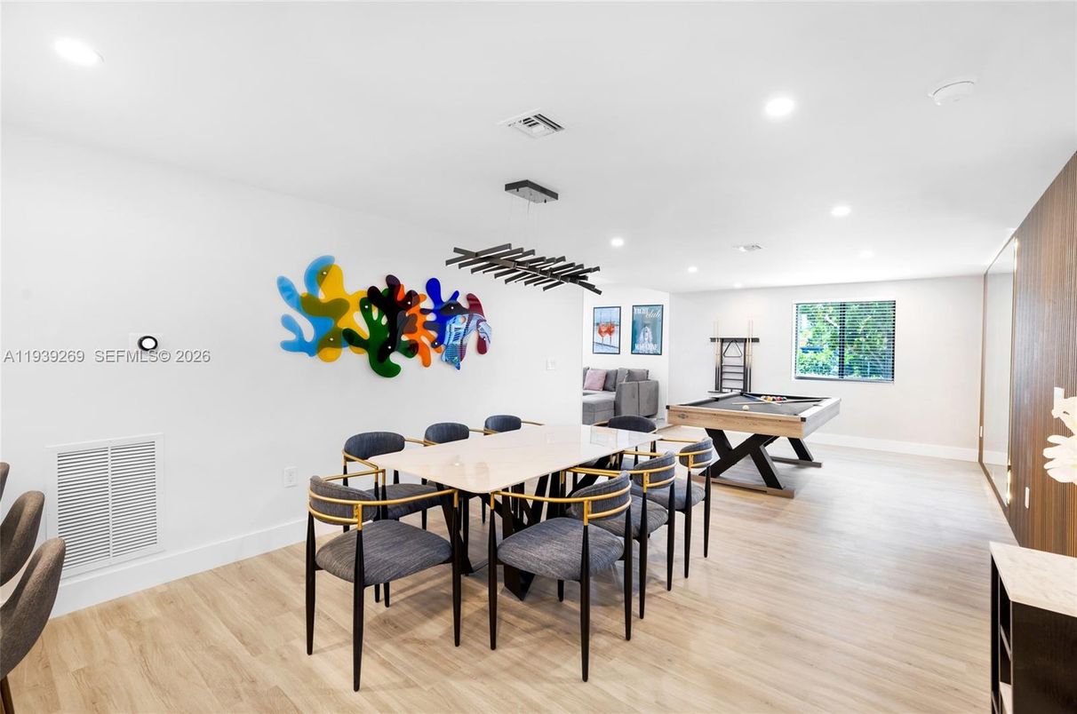 Billiard Table, Dining room, Game Room, Interior, Pendant Lights, Recessed Lighting, Wood Texture Flooring