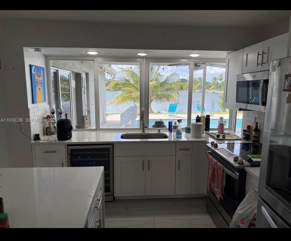 Interior, Kitchen, Recessed Lighting, Stainless Steel Appliances, Water