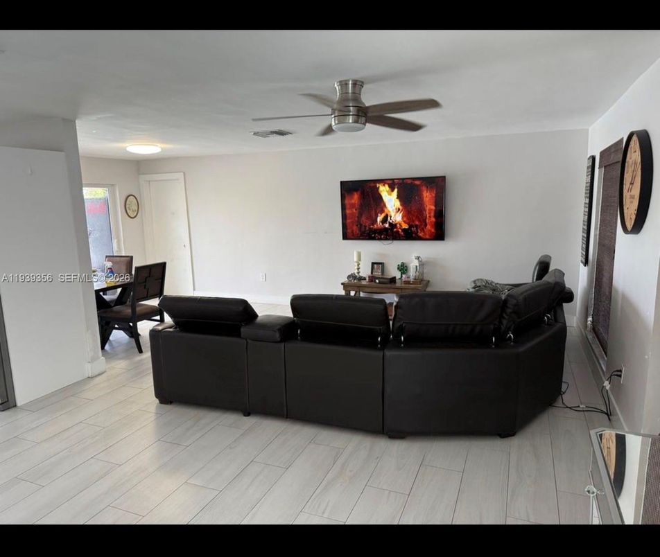 Dining room, Interior, Living room, Wood Texture Flooring