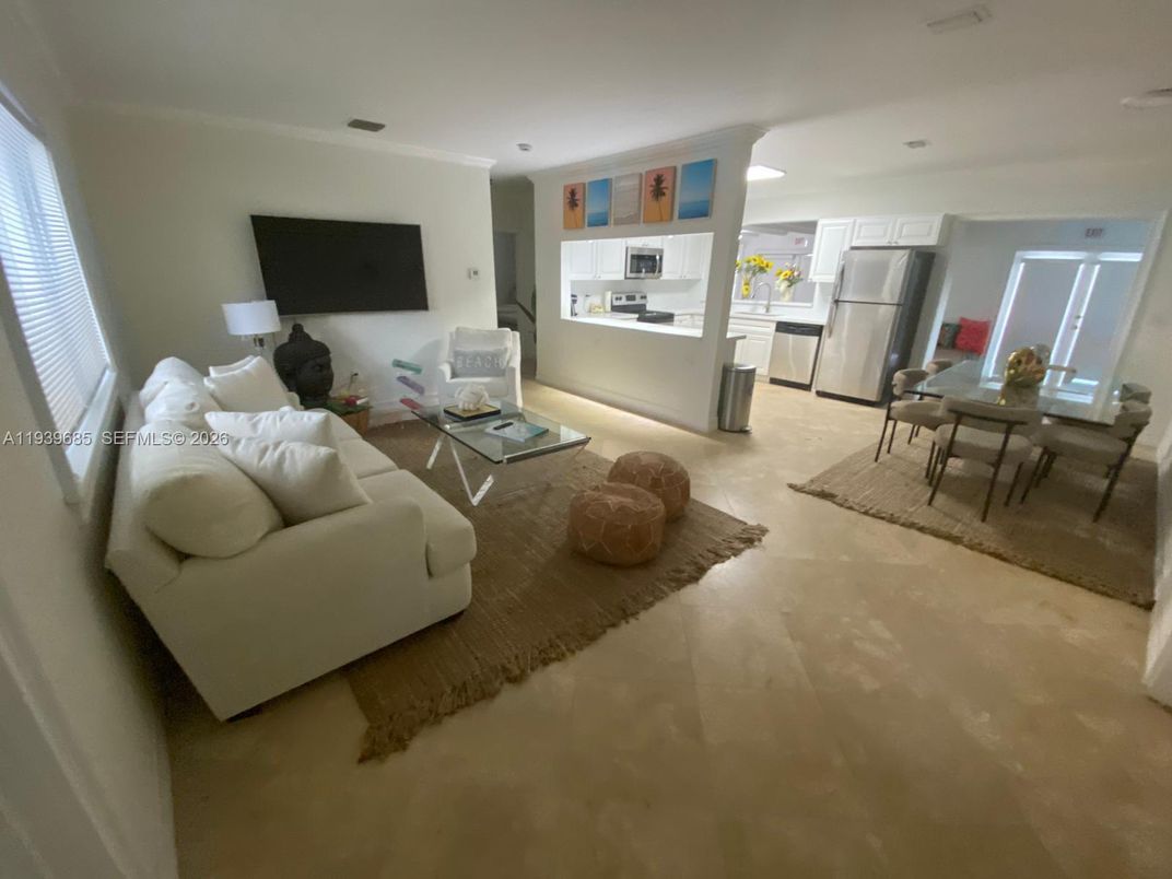 Dining room, Interior, Kitchen, Living room