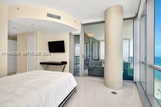 Dining room, Interior, Kitchen, Living room, Recessed Lighting