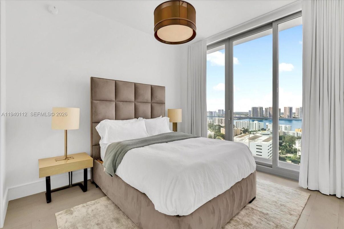 Bedroom, Interior, Water, Wood Texture Flooring