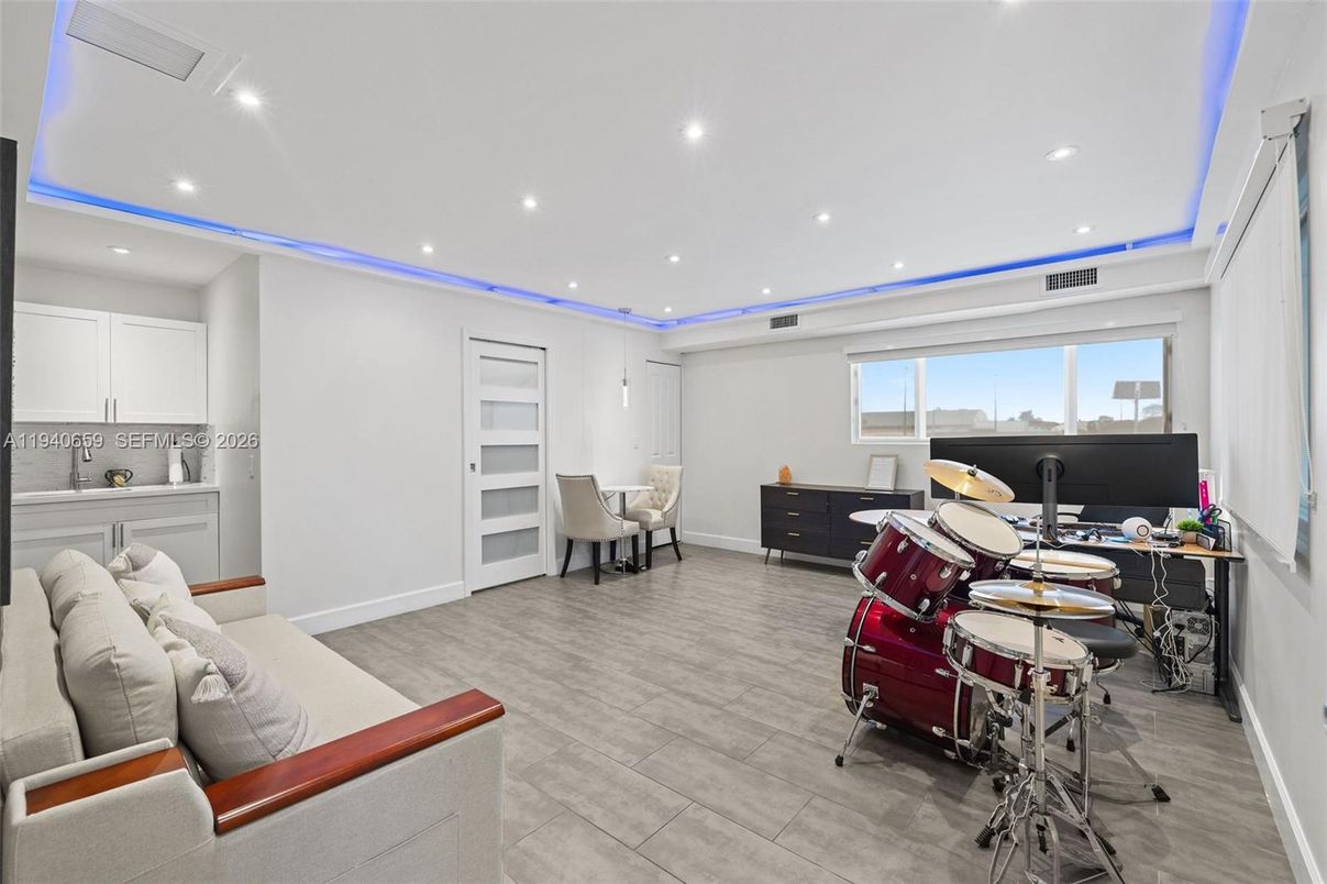 Home Office, Interior, Recessed Lighting